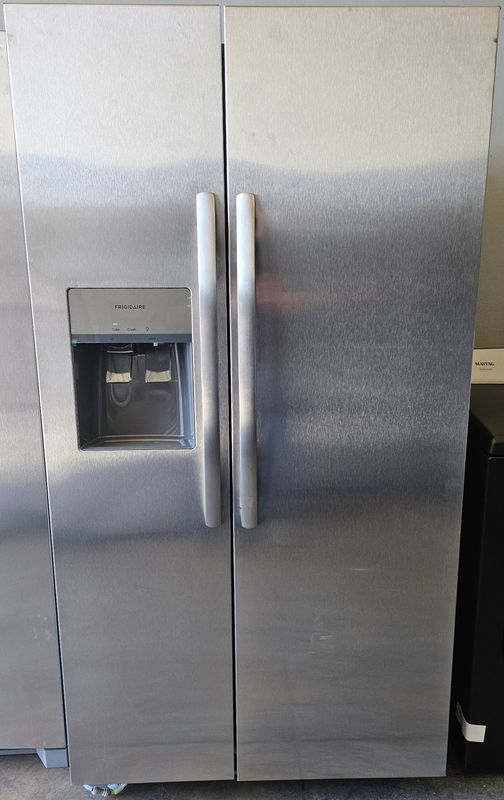 NEW! 26 cu.ft. Frigidaire Side-by-Side Stainless Steel Refrigerator