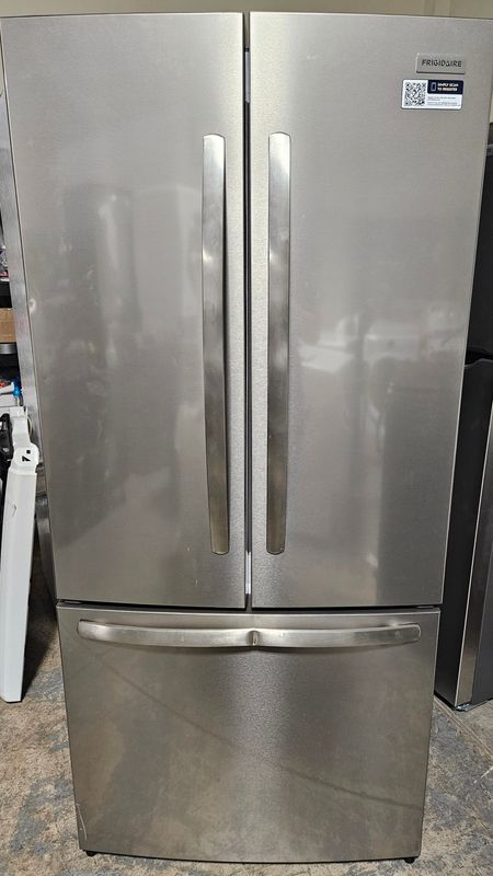 NEW! Frigidaire - 17.6 Cu. Ft. Counter-Depth French Door Refrigerator