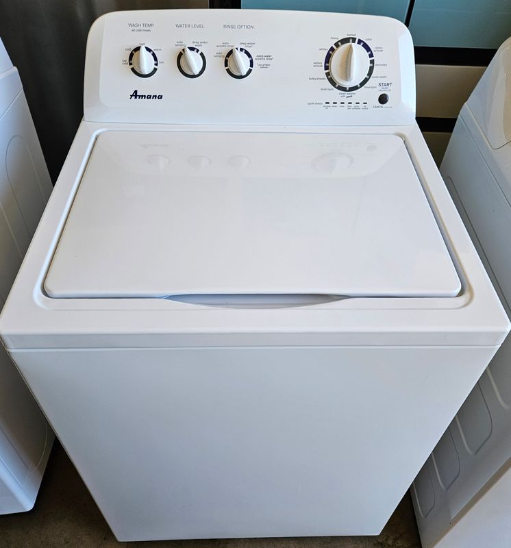 NEW! Amana 3.8-cu ft High Efficiency Agitator Top-Load Washer