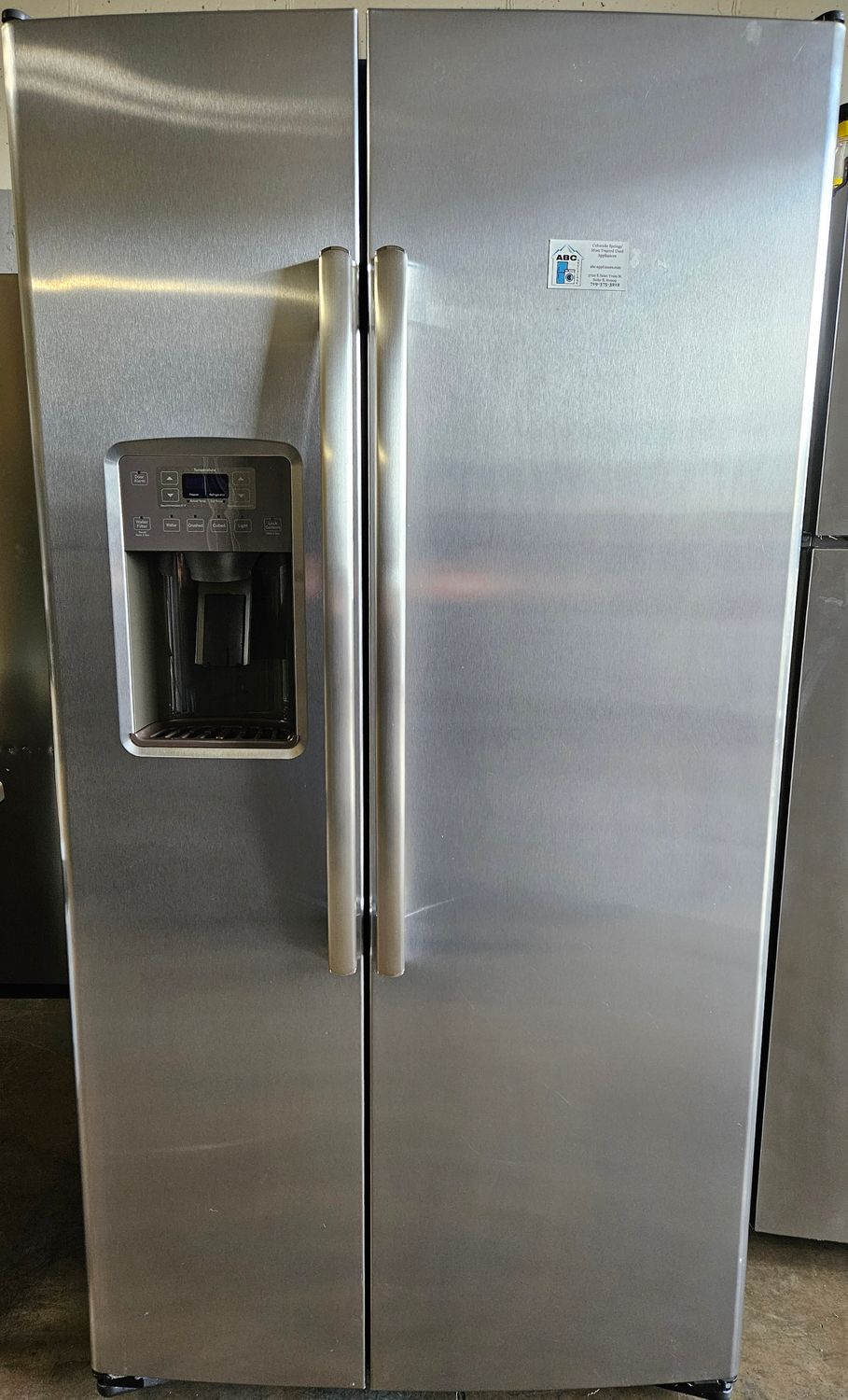 25 cu.ft. GE Side-by-Side Stainless Steel Refrigerator