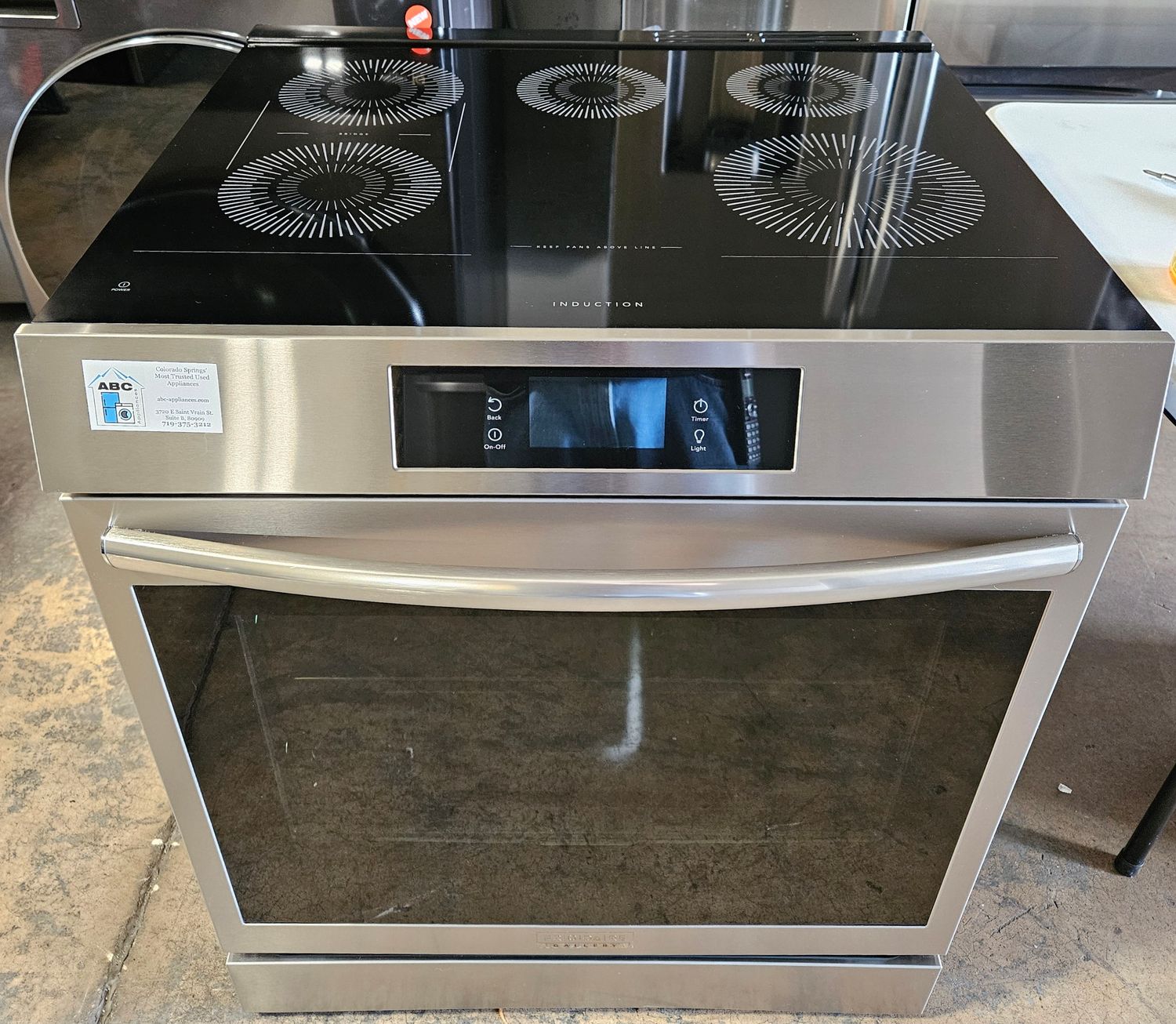 NEW! 30in Frigidaire Electric Induction Stove Convection Oven