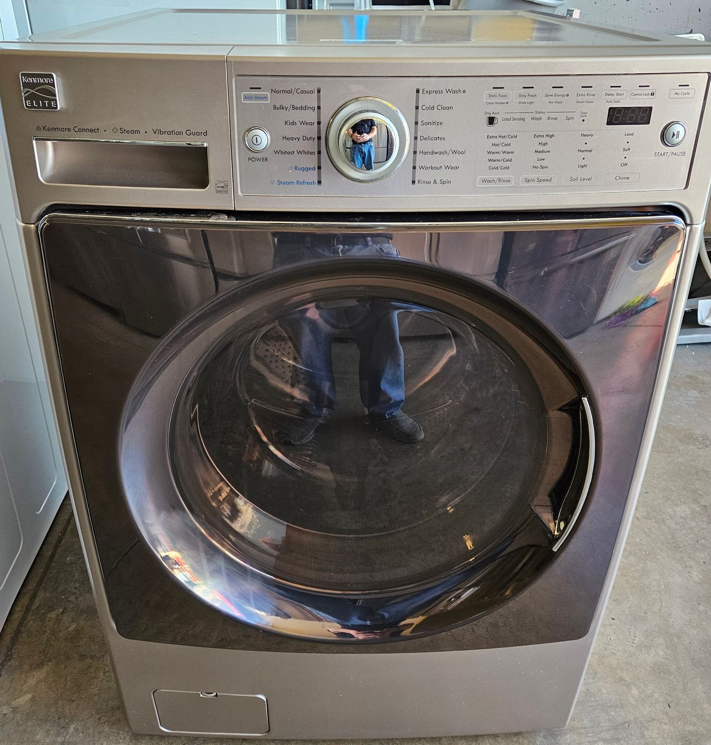 Kenmore Front Load Washer (4.2cu.ft.)