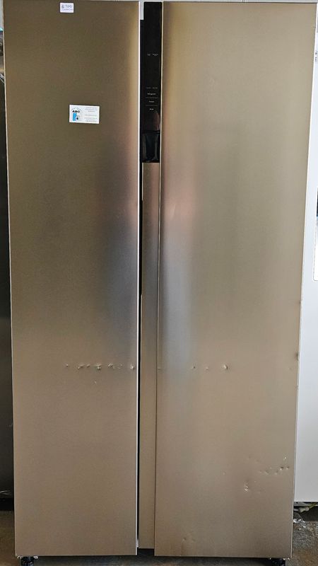 NEW! 21.4 cu.ft. Frigidaire Stainless Steel Side-by-Side Refrigerator