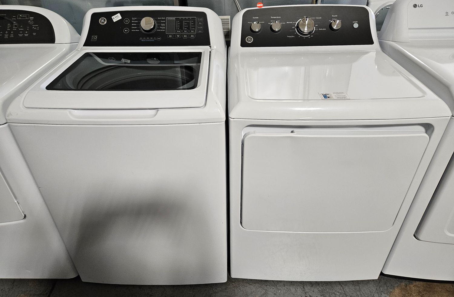 NEW! GE Top Load Washer (4.5cu.ft.) &amp; Large Capacity Electric Dryer (7.2cu.ft.)