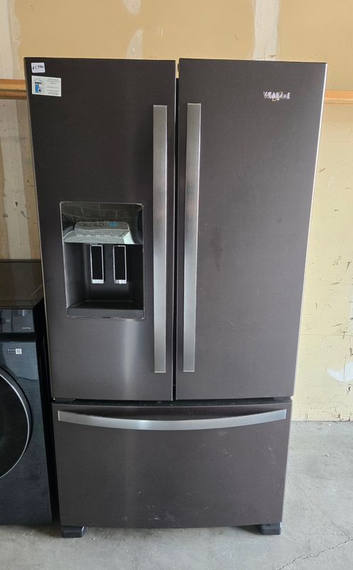 Whirlpool 36in. Freestanding French Door Refrigerator with 25 Cu. Ft. Capacity - READ
