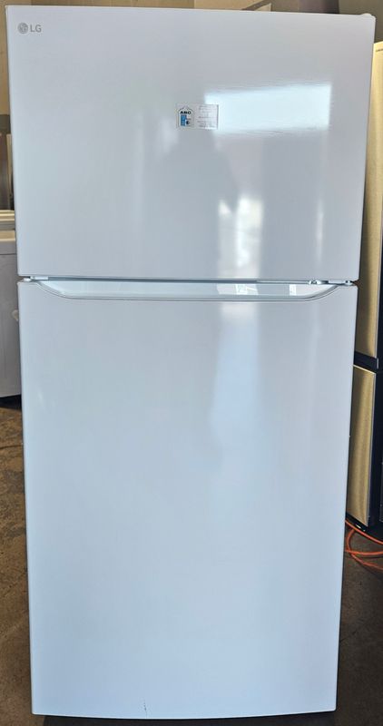 NEW! 20 cu.ft. LG White Top Freezer Refrigerator