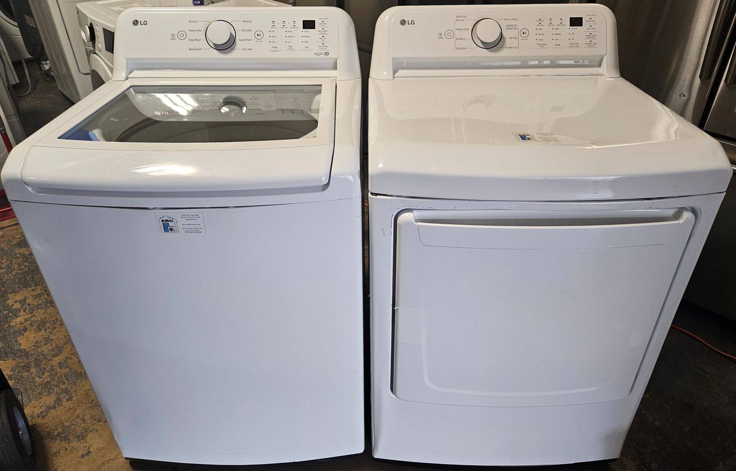 NEW! LG Top Load Washer (4.3cu.ft.) &amp; Large Capacity Electric Dryer (7.3cu.ft.)