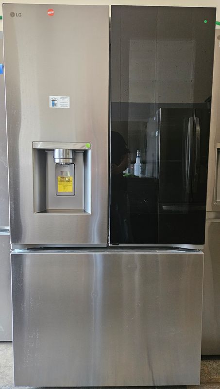 NEW! 31 cu.ft. LG Stainless Steel French Door Refrigerator