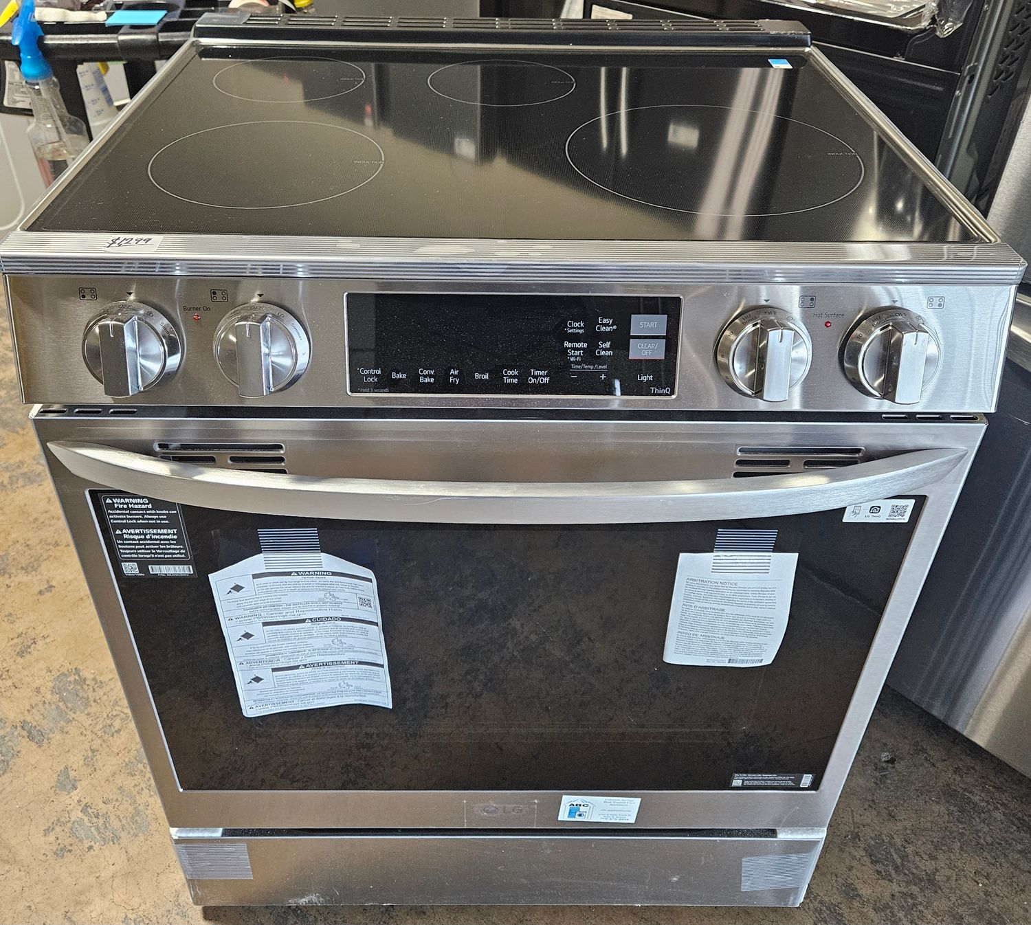 NEW! 30in LG Electric Slide-in Range w/ Single Convecting Oven