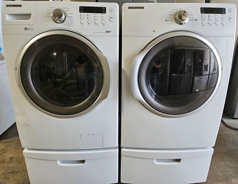 Samsung Front Load Washer (4.3cu.ft.) &amp; Large Capacity Electric Dryer (7.3cu.ft.)