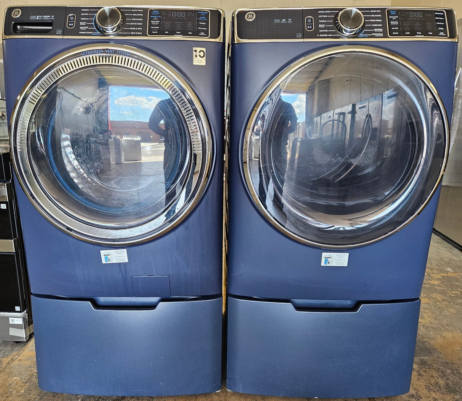 GE Front Load Washer (5.0cu.ft.) &amp; Large Capacity Electric Dryer (7.8cu.ft.)