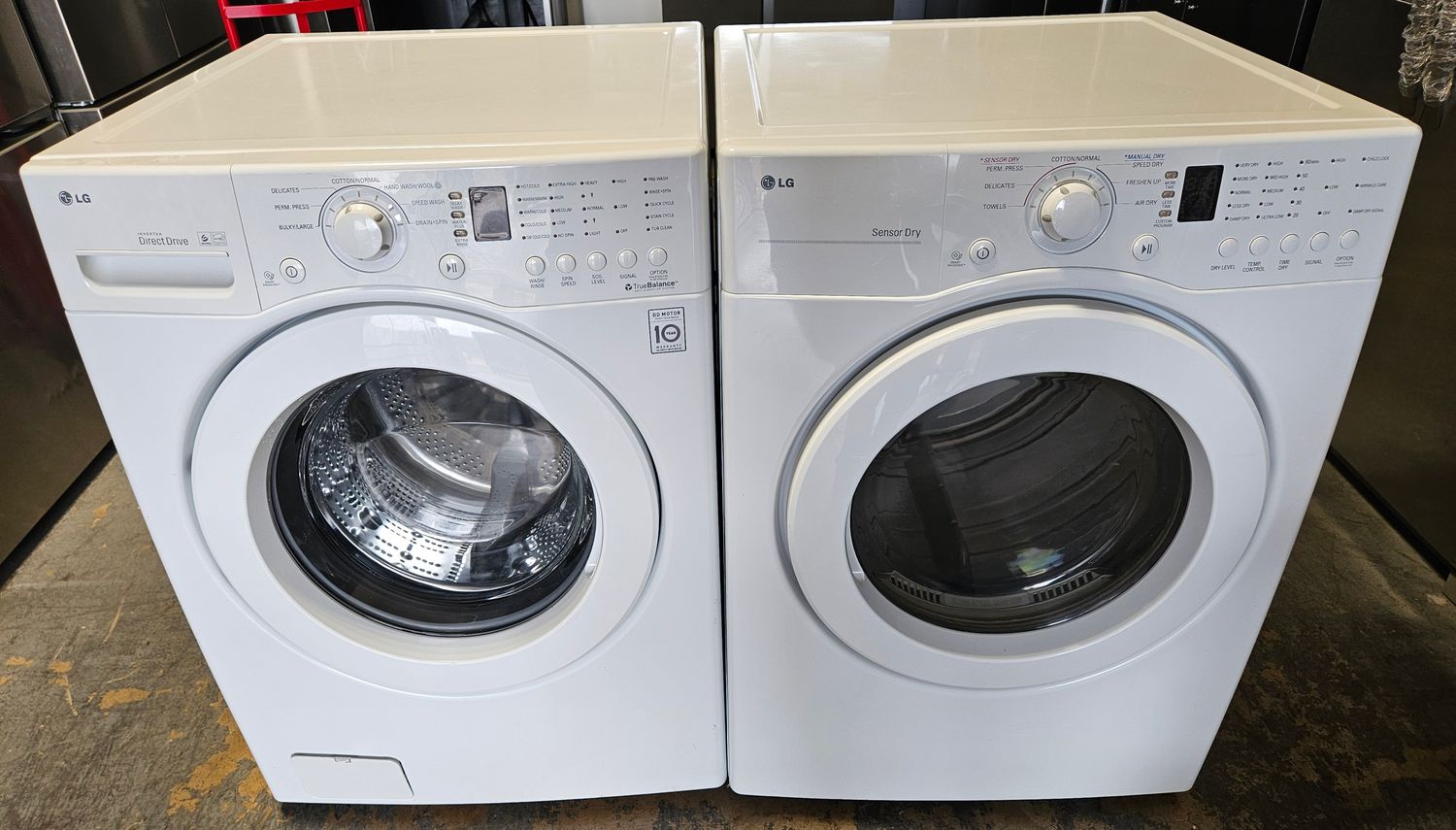 LG Front Load Washer (3.5cu.ft.) &amp; Large Capacity Electric Dryer (7.1cu.ft.)