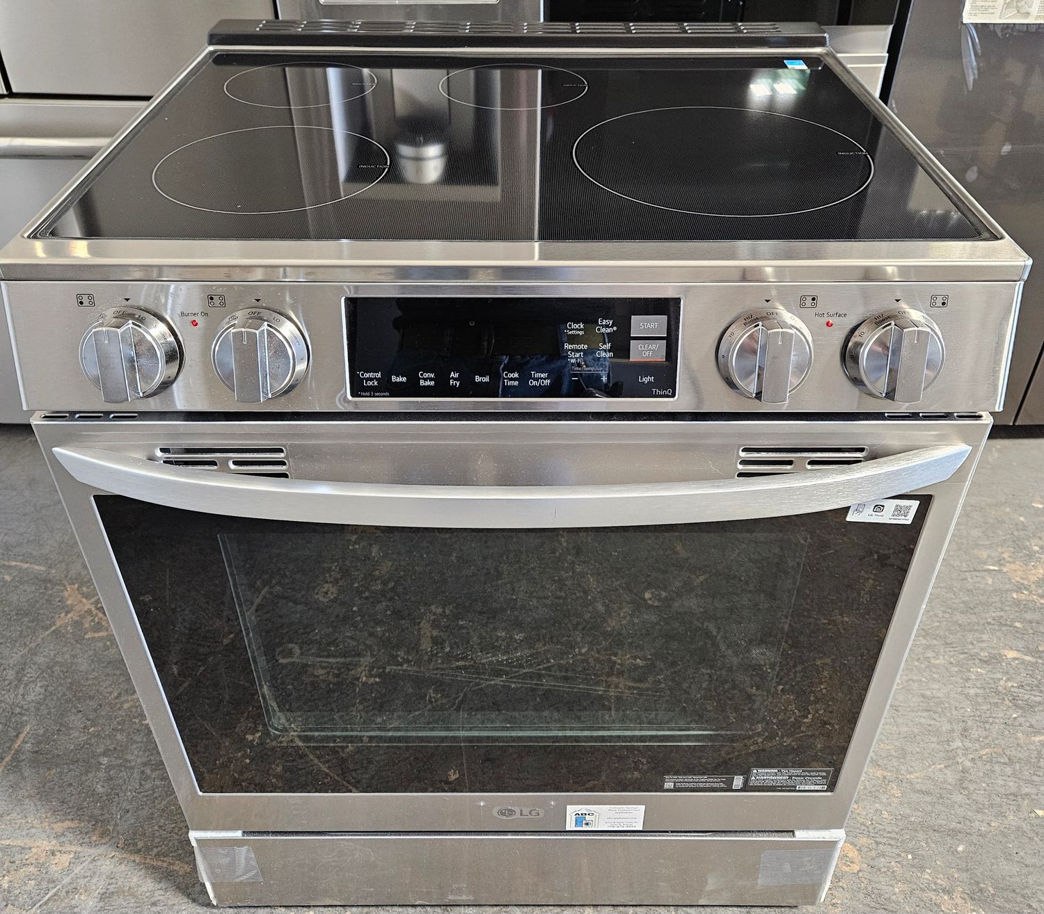 NEW! 30in LG Electric Slide-in Range w/ Single Convecting Oven