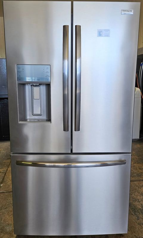 NEW! 27.8 cu.ft. Frigidaire French Door Stainless Steel Refrigerator