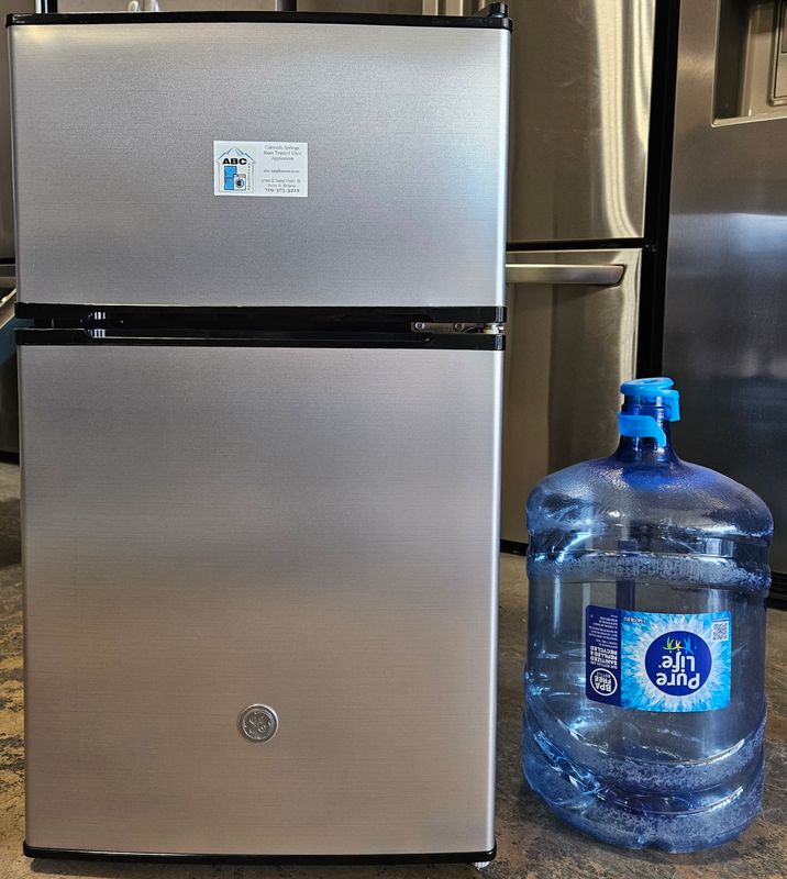 NEW! 3.1 cu.ft. GE Double-Door Compact Refrigerator