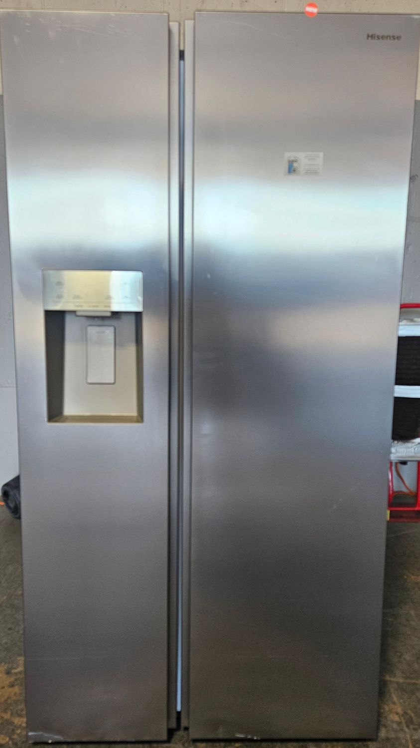 NEW! 29.1cu.ft. Hisense Side-by-Side Stainless Steel Refrigerator