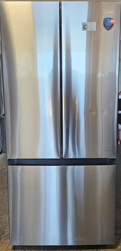 NEW! 18.4 cu.ft. Midea French Door Refrigerator
