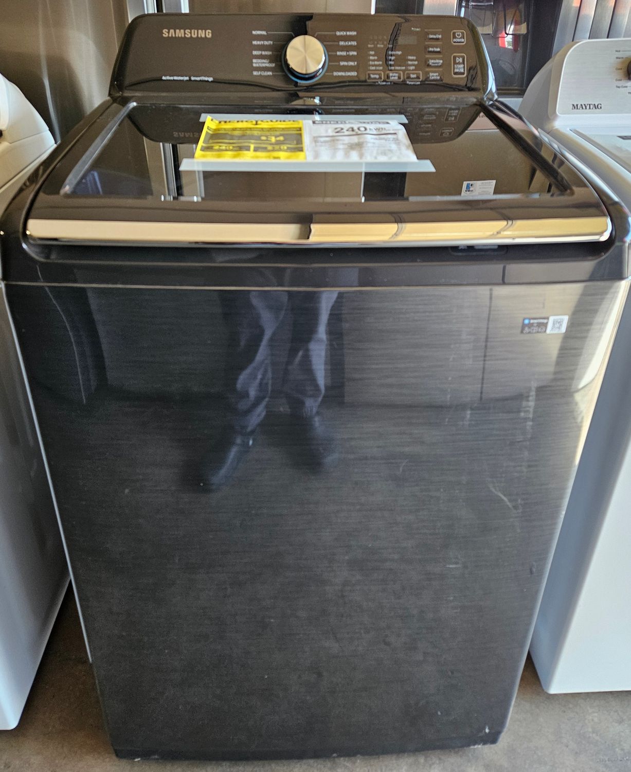 NEW! Samsung 4.7 cu. ft. Large Capacity Smart Top Load Washer 1 Year Full Warranty