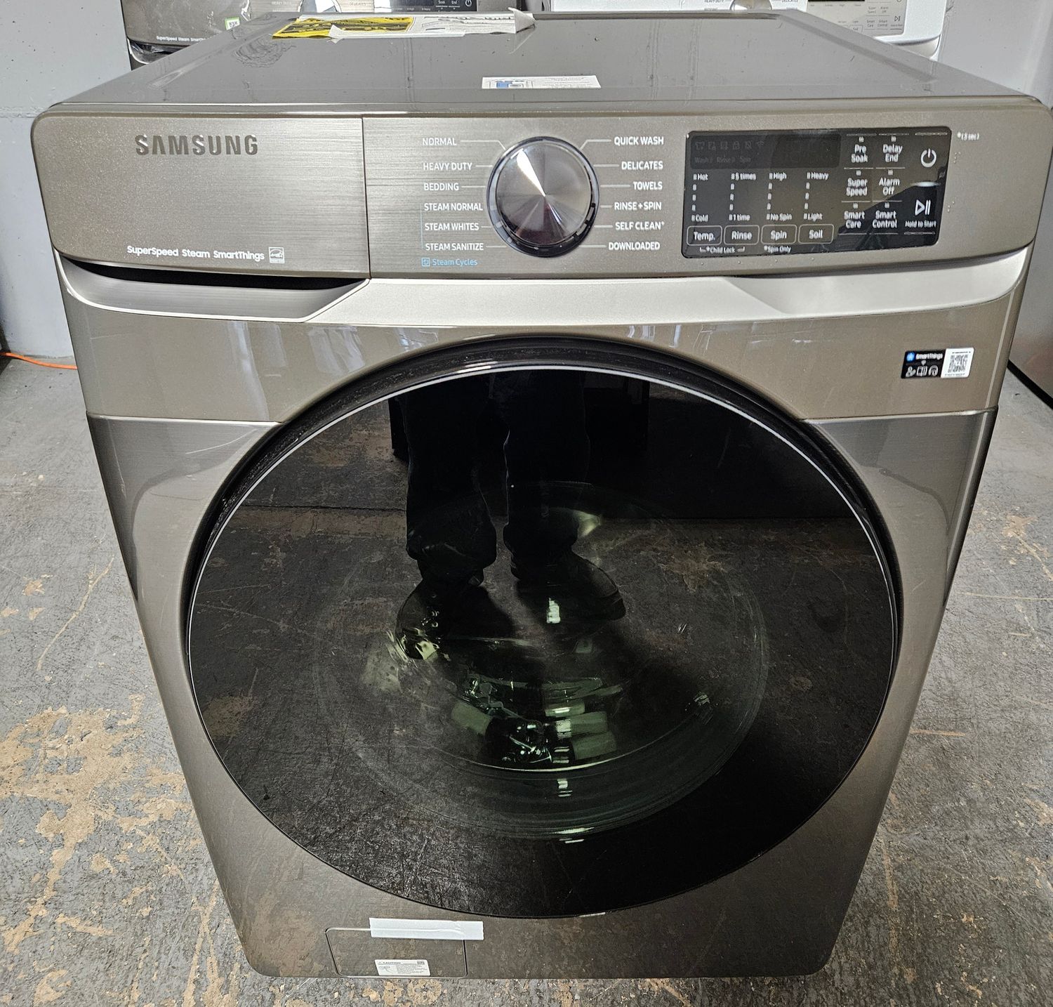 NEW! Samsung Front Load Washer (4.5cu.ft.)
