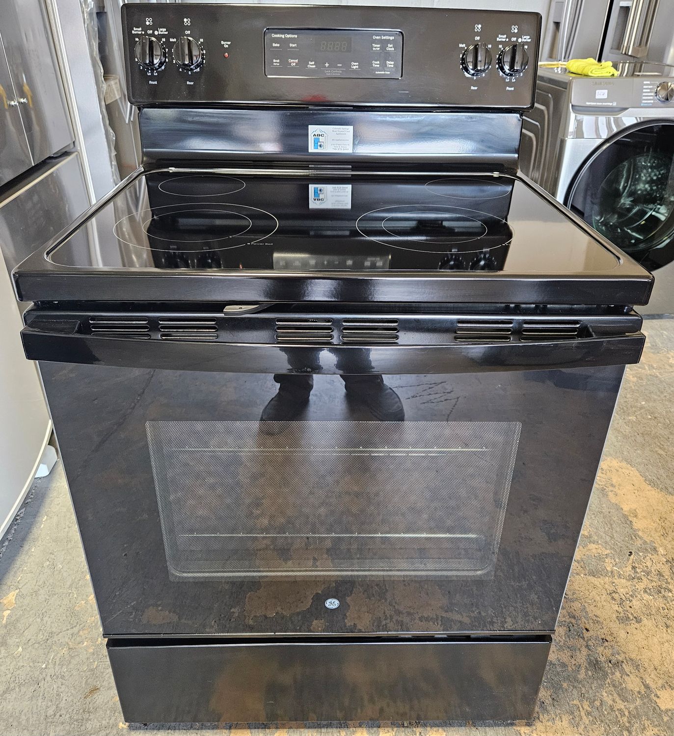 USED 30in GE Electric Range Stove Oven