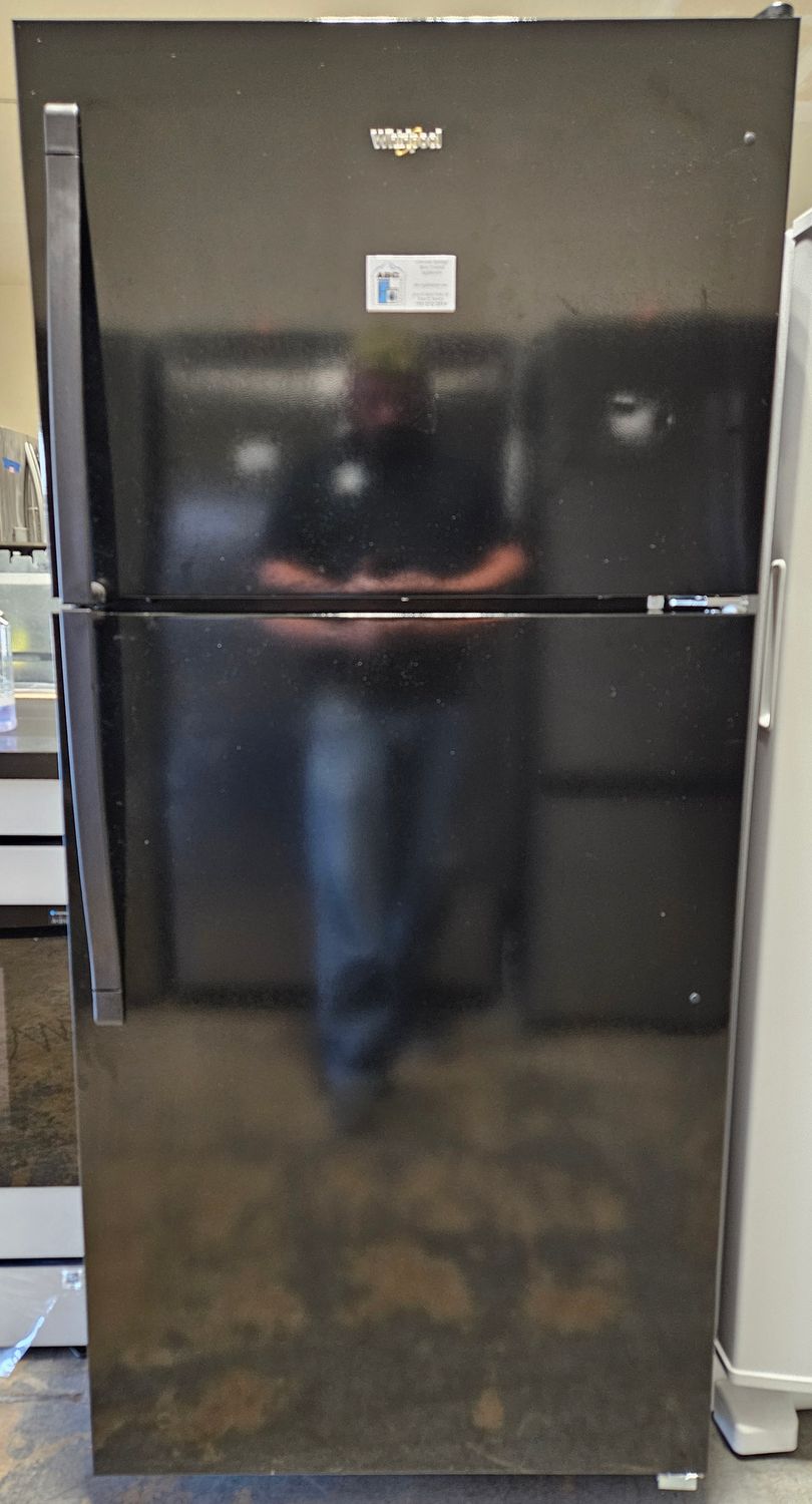 NEW! 18 cu.ft. Whirlpool 30&quot; Wide Top Freezer Refrigerator in Black