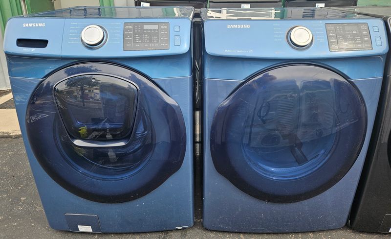 USED Front Load Washer 4.5 cu.ft. &amp; Large Capacity Electric Dryer 7 cu.ft.