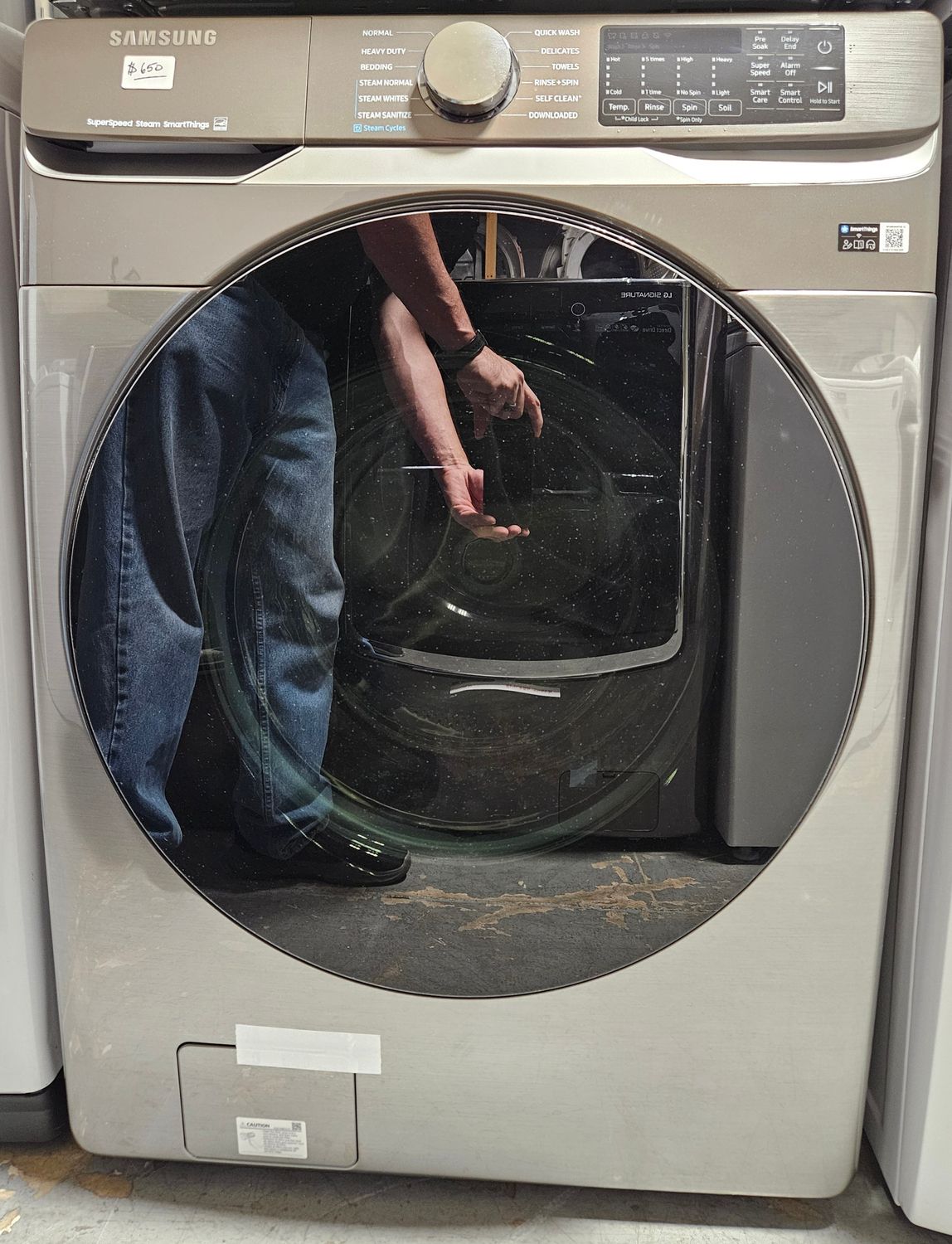 NEW! Samsung Front Load Washer (4.5cu.ft.)