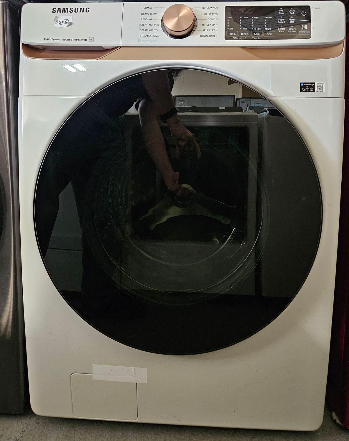 NEW! Samsung Front Load Washer (5.0cu.ft.)