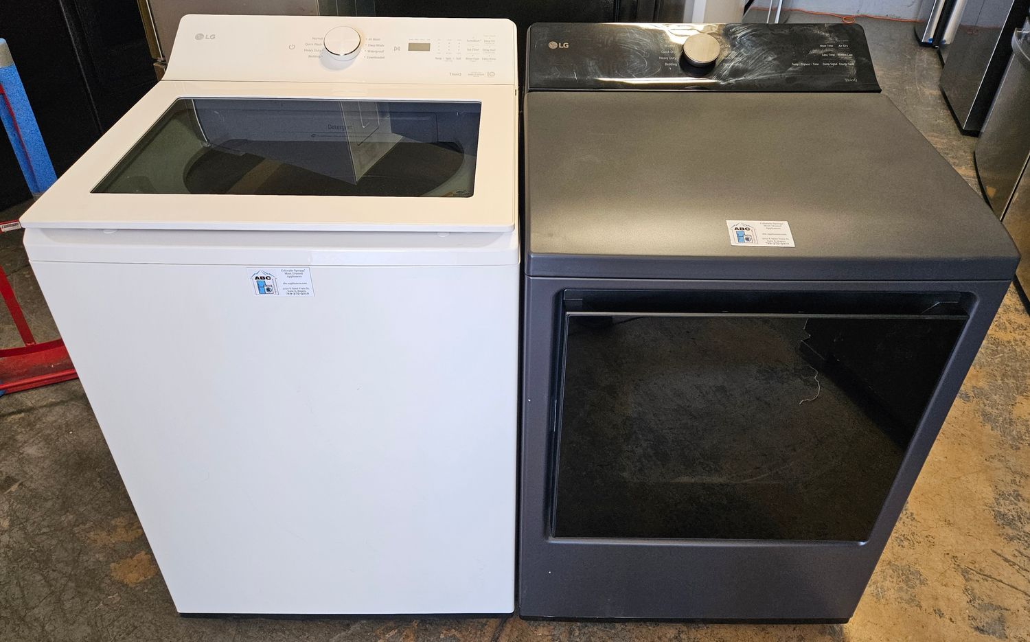 NEW! LG Top Load Washer (5.0cu.ft.) &amp; Large Capacity Electric Dryer (7.3cu.ft.)