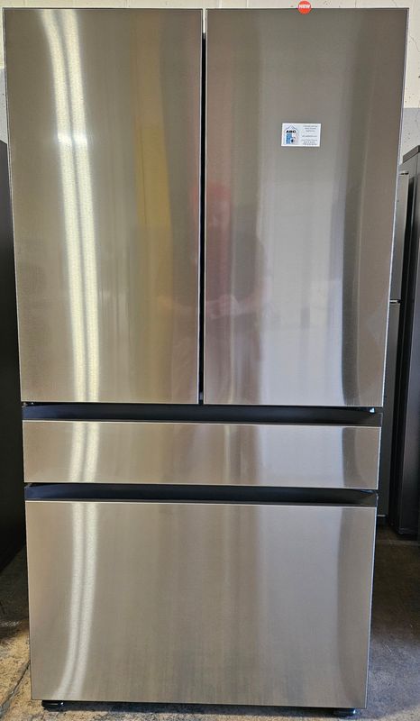 NEW! 29cu.ft. Samsung Bespoke AI 4-Door French Door Refrigerator
