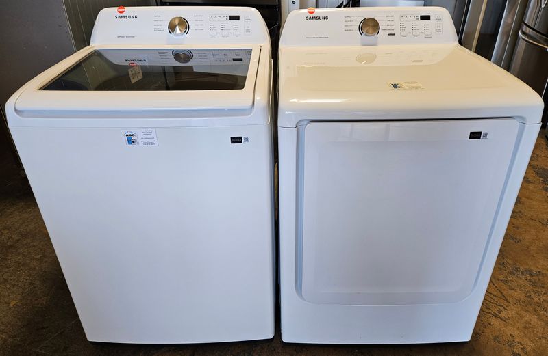 NEW! Samsung Top Load Washer (4.4cu.ft.) &amp; Large Capacity Electric Dryer (7.2cu.ft.)