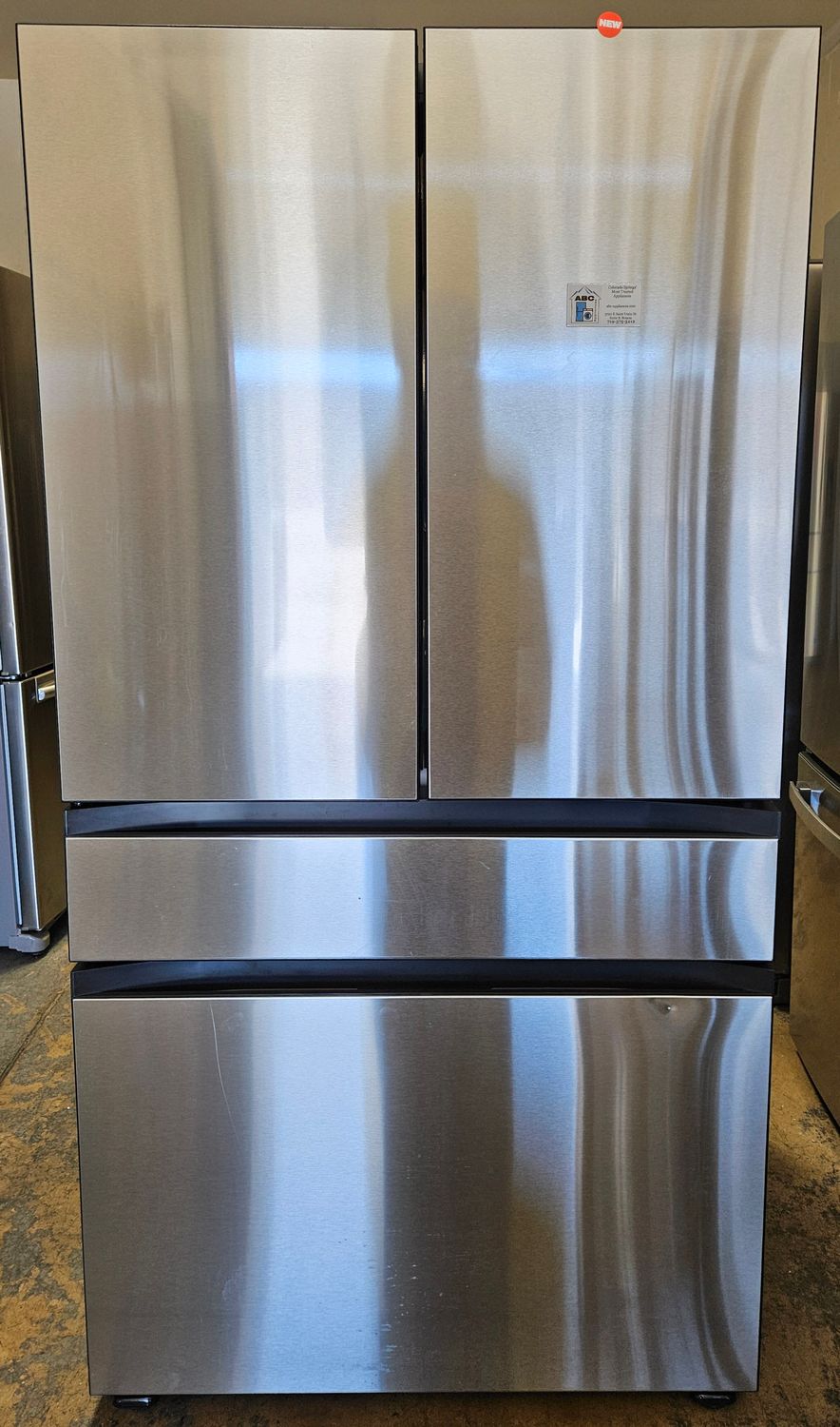 NEW! 29cu.ft. Samsung Bespoke AI 4-Door French Door Refrigerator