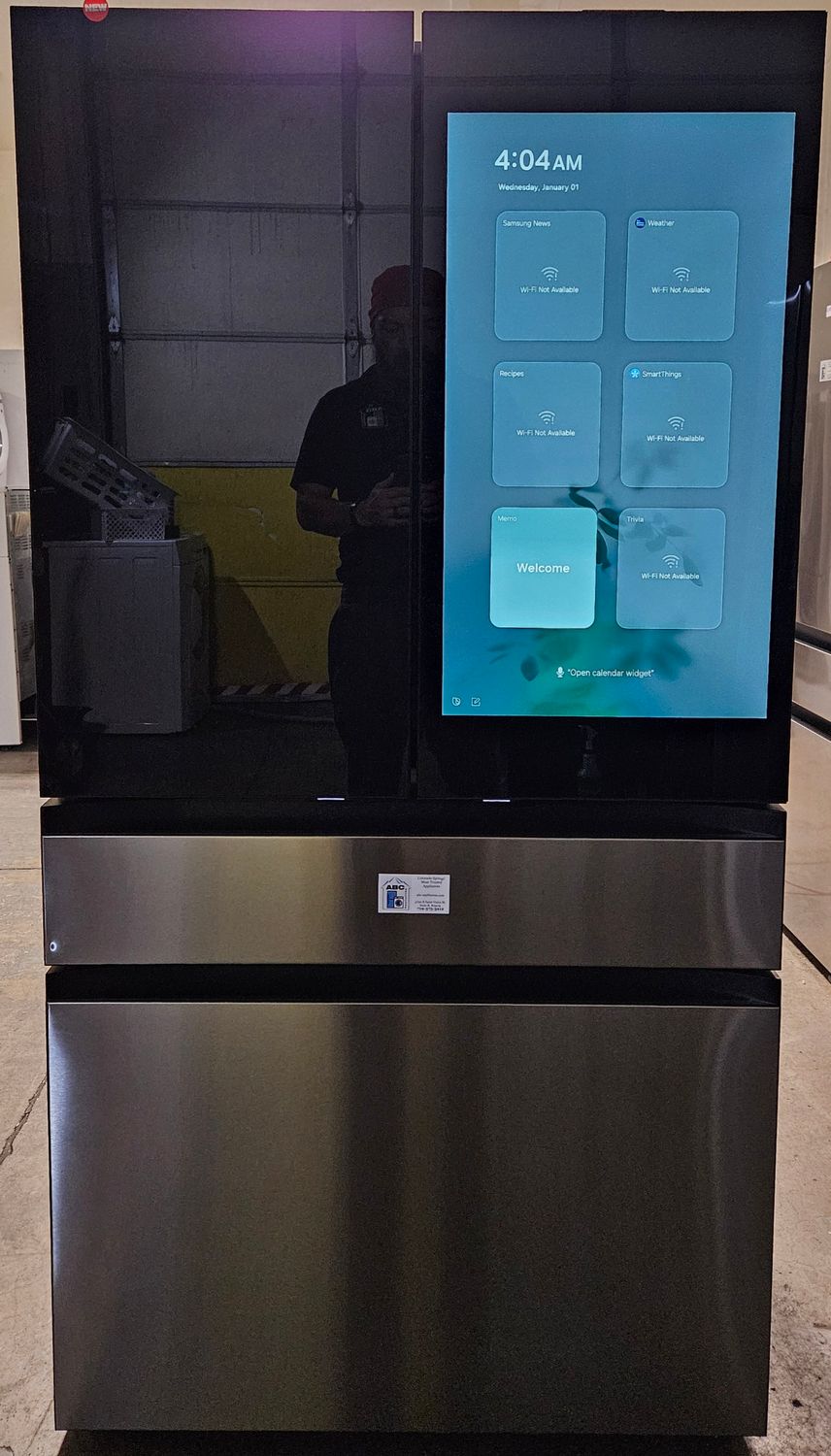 NEW! 29cu.ft. Samsung Bespoke 4-Door French Door Refrigerator with AI Family Hub+ &amp; AI Vision Inside