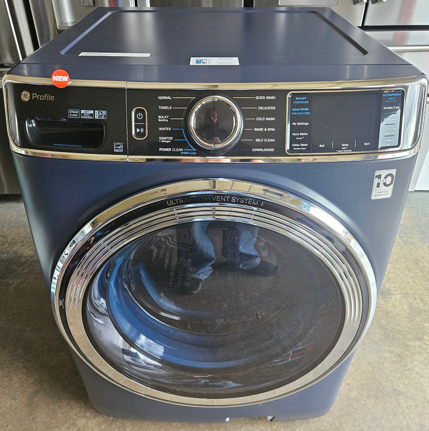NEW! GE Profile Front Load Washer (5.3cu.ft.)