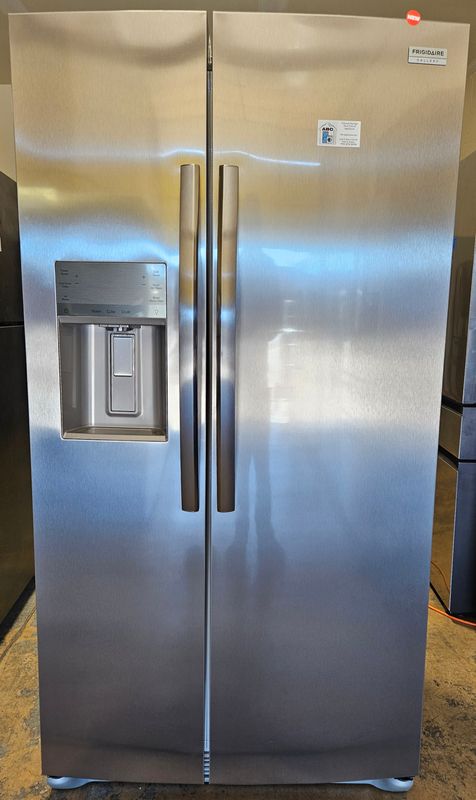 NEW! 26 cu.ft. Frigidaire Gallery Side-by-Side Refrigerator in Stainless Steel