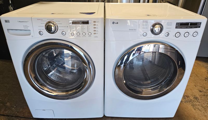 USED LG Front Load Washer (4.2cu.ft.) &amp; Large Capacity Electric Dryer (7.3cu.ft.)