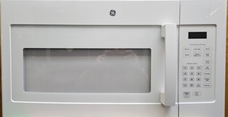 USED GE White (1.6cu.ft.) Over-the-Range Microwave USED GE White (1.6cu.ft.) Over-the-Range Microwave
