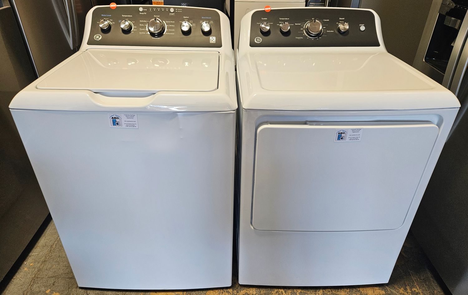 NEW! GE Top Load Washer (4.5cu.ft.) & Large Capacity Electric Dryer (7.2cu.ft.) NEW! GE Top Load Washer (4.5cu.ft.) & Large Capacity Electric Dryer (7.2cu.ft.)