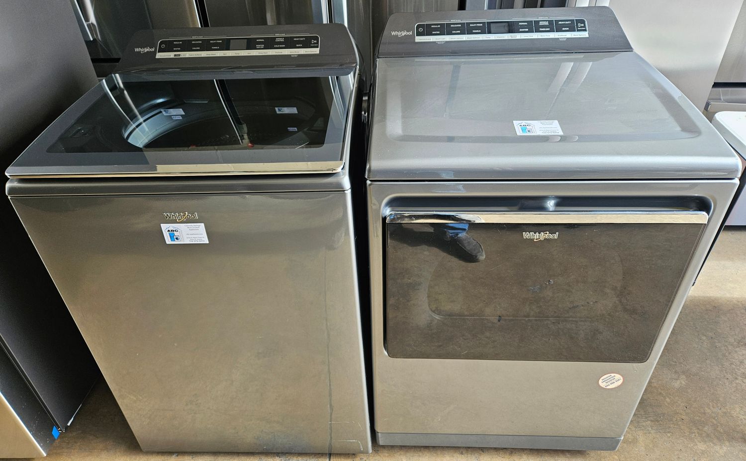 USED Whirlpool Top Load Washer (5.3cu.ft.) & Large Capacity Electric Dryer (7.4cu.ft.) USED Whirlpool Top Load Washer (5.3cu.ft.) & Large Capacity Electric Dryer (7.4cu.ft.)