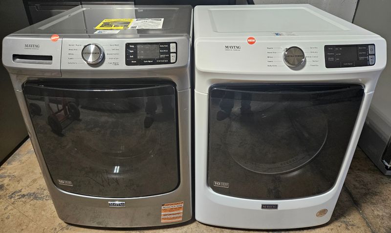 NEW! Color Mismatch Maytag Front Load Washer (4.5cu.ft.) &amp; Large Capacity Electric Dryer (7.3cu.ft.)
