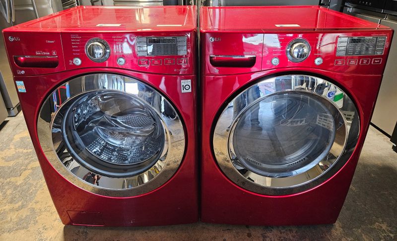 USED LG Front Load Washer (4.5cu.ft.) &amp; Large Capacity Electric Dryer (7.4cu.ft.)