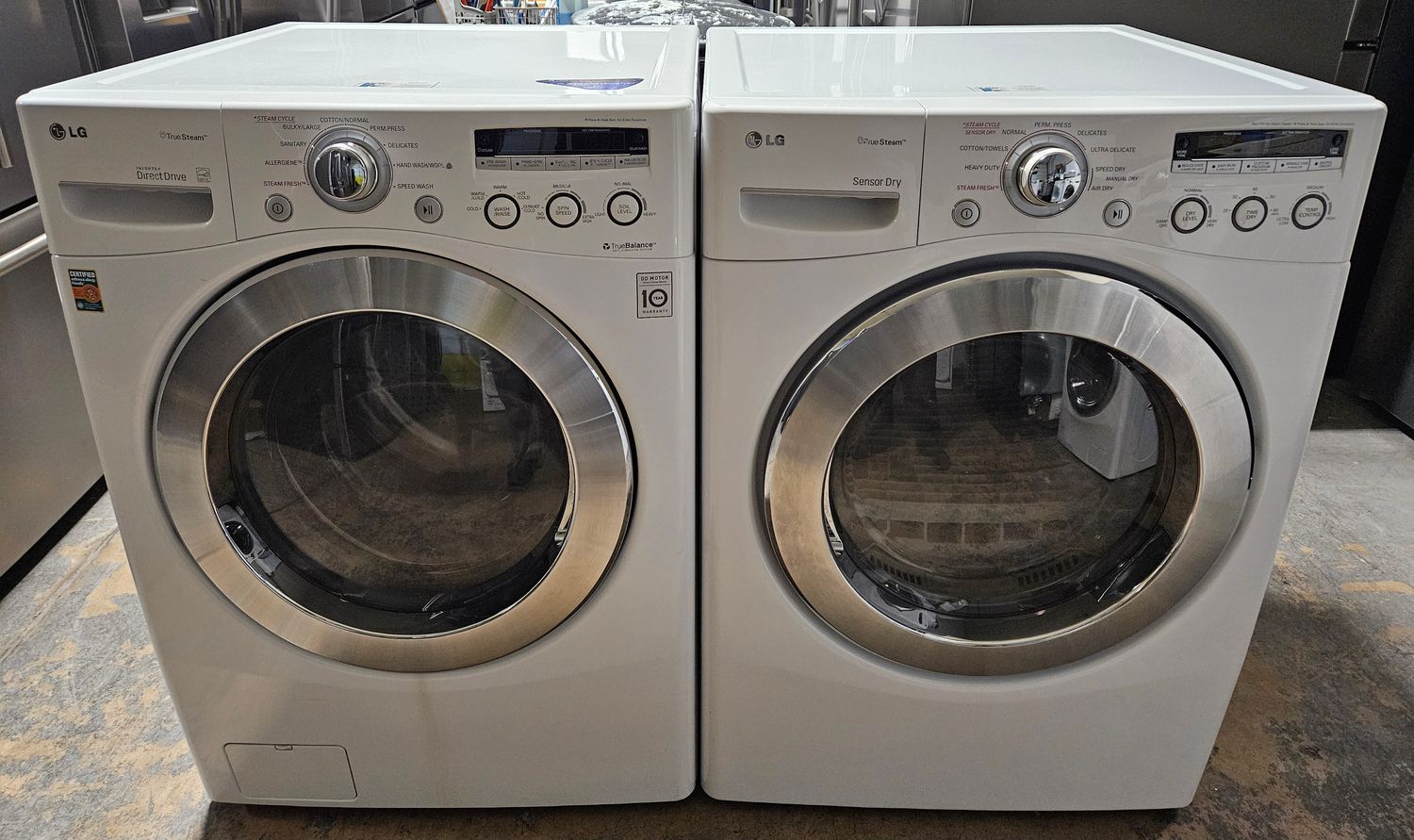 USED LG Front Load Washer (4.2cu.ft.) &amp; Large Capacity Electric Dryer (7.3cu.ft.)