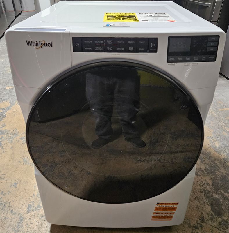 NEW! Whirlpool Front Load Washer (5.0cu.ft.)