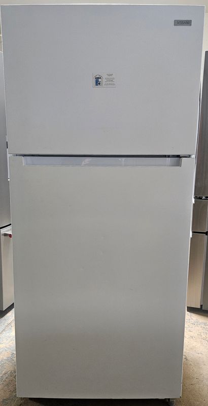 USED 18 cu.ft. Vissani White Top Freeze Refrigerator