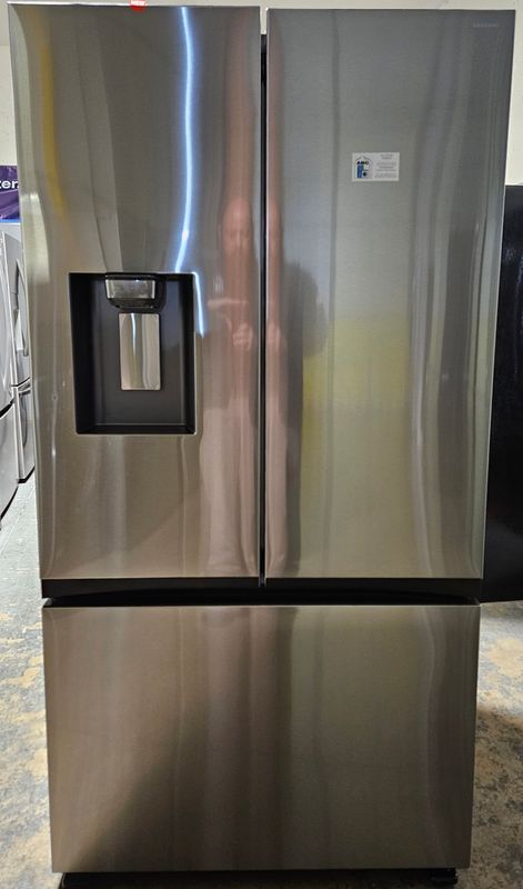 NEW! 31cu.ft. Samsung Mega-Capacity 3-door French Door Refrigerator NEW! 31cu.ft. Samsung Mega-Capacity 3-door French Door Refrigerator
