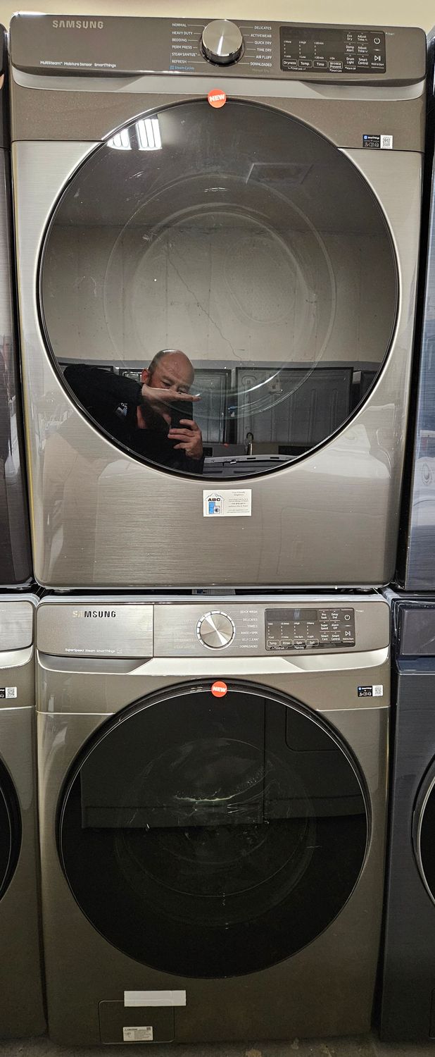 NEW! Samsung Front Load Washer (4.5cu.ft.) & Large Capacity Electric Dryer (7.5cu.ft.) NEW! Samsung Front Load Washer (4.5cu.ft.) & Large Capacity Electric Dryer (7.5cu.ft.)