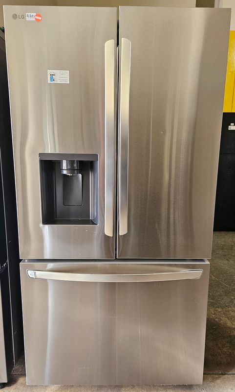 NEW! 26cu.ft. LG Counter-Depth MAX French Door Refrigerator in Stainless Steel