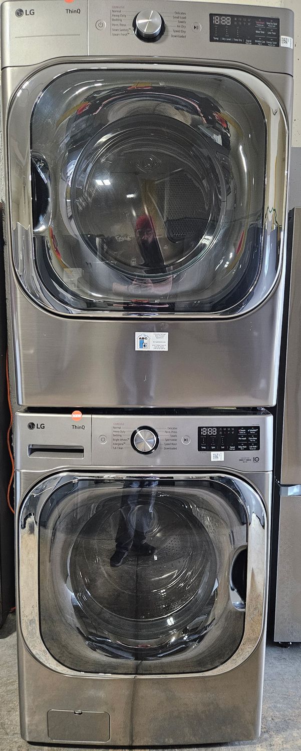 NEW! LG Front Load Washer (5.2cu.ft.) &amp; Large Capacity Electric Dryer (9.0cu.ft.)