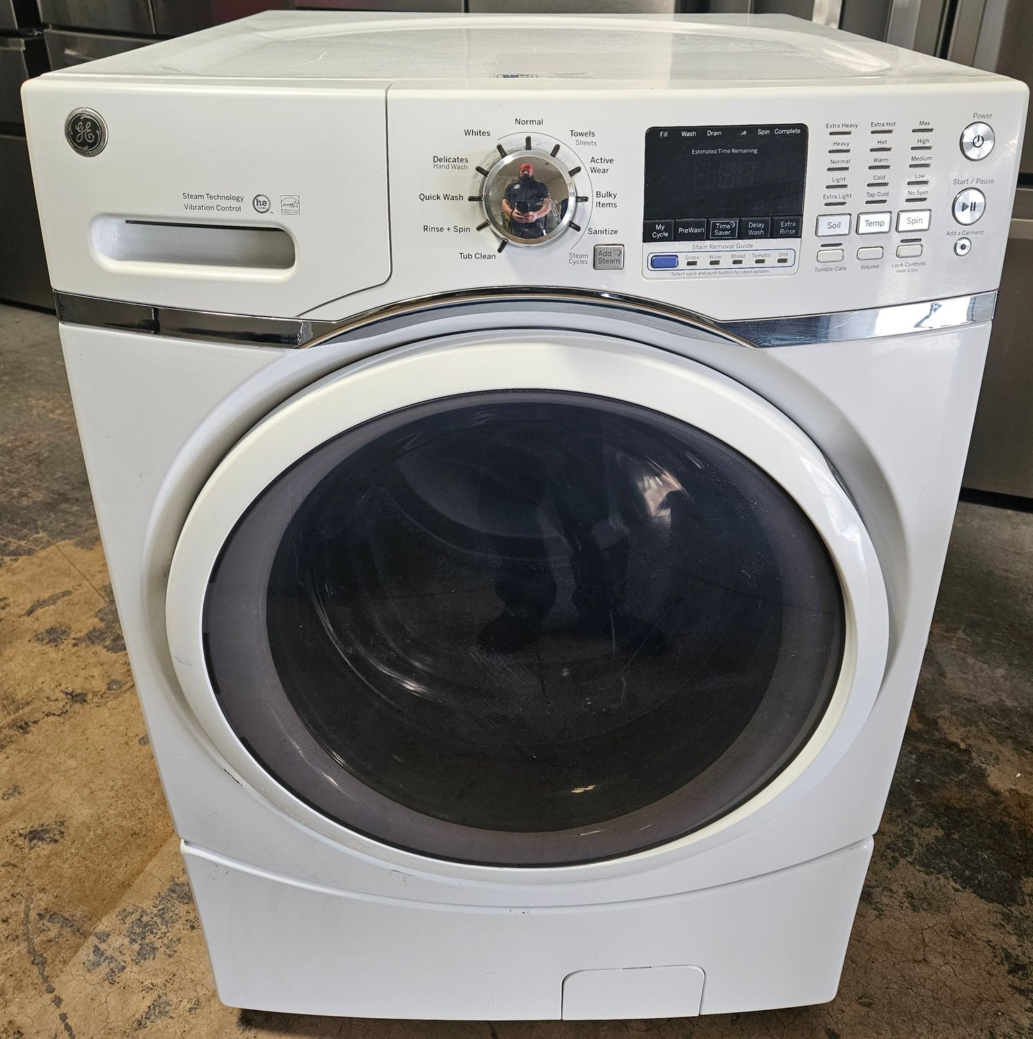 USED GE Front Load Washer (4.5cu.ft.)