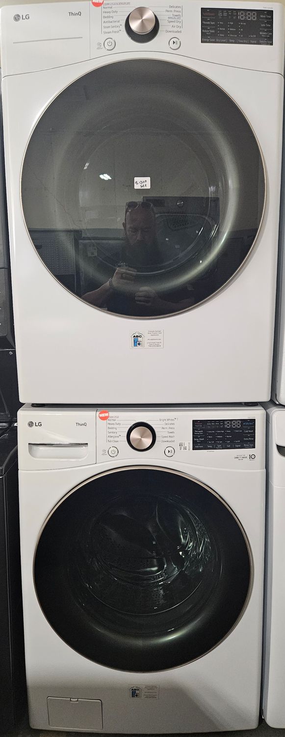 NEW! LG Front Load Washer (4.5cu.ft.) &amp; Large Capacity Electric Dryer (7.4cu.ft.)